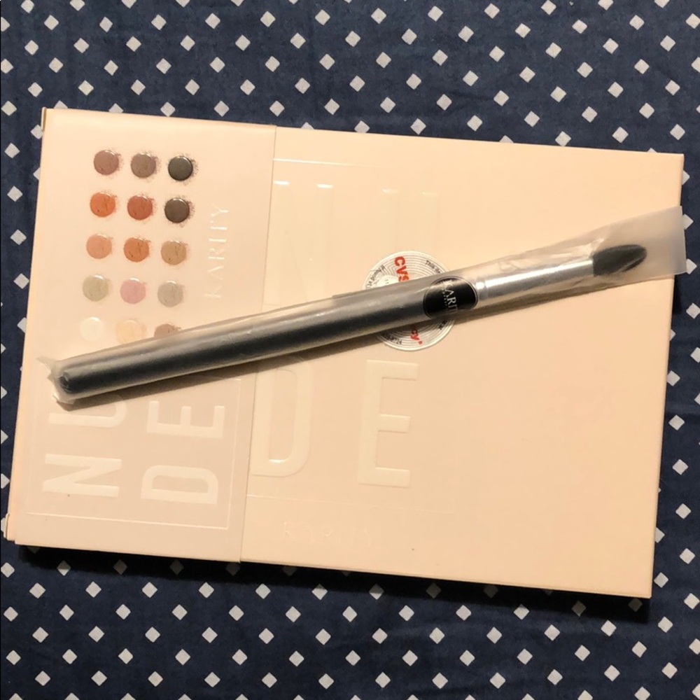 Eyeshadow Palette